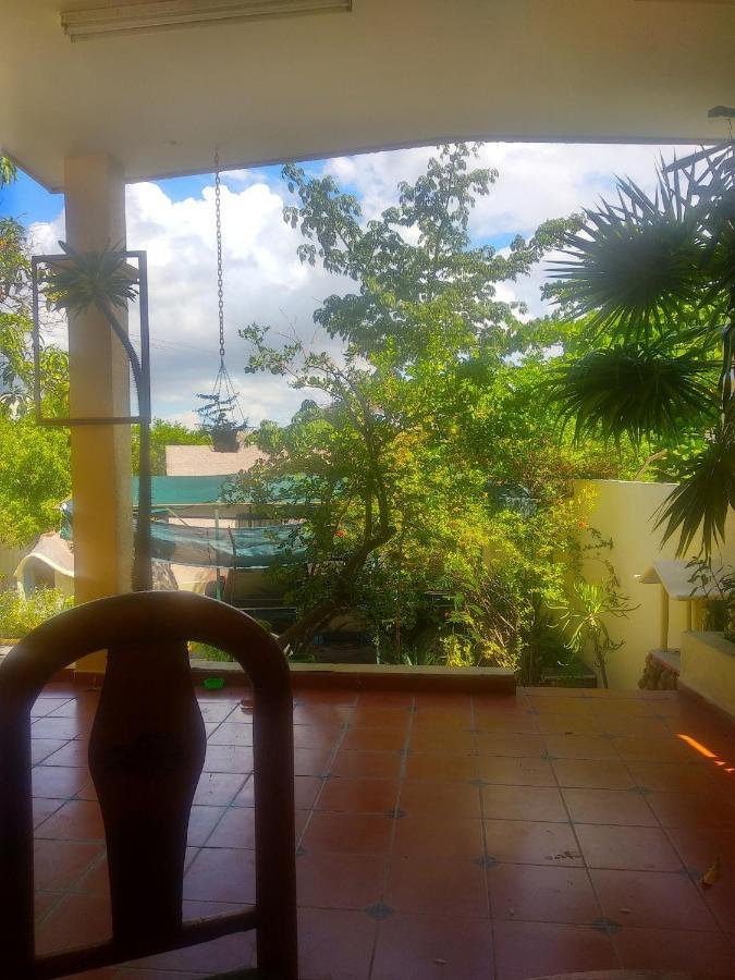 Room In Guest Room - Padrinos Hostal La Paz Full House 外观 照片